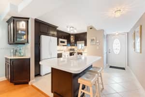 8990 S Hollybrook Blvd, Pembroke Pines, FL 33025, Sold 04/30/25