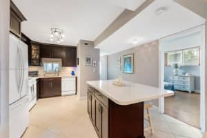 8990 S Hollybrook Blvd, Pembroke Pines, FL 33025, Sold 04/30/25