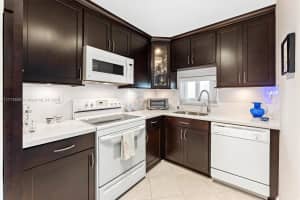 8990 S Hollybrook Blvd, Pembroke Pines, FL 33025, Sold 04/30/25
