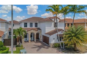 9839 NW 8th St, Miami, FL 33172, Sold 06/04/25