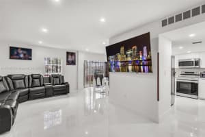 8775 Park Blvd APT 111, Miami, FL 33172, - MLS#A11774815