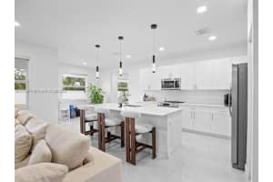 16725 SW 290th Ln, Homestead, FL 33030, Sold 10/22/25