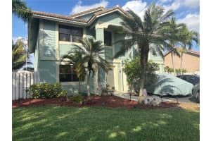 14201 Summersville Pl, Davie, FL 33325, Sold 07/31/25