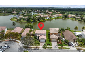 20541 SW 2nd St, Pembroke Pines, FL 33029, Sold 05/15/25