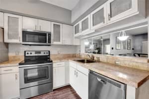 140 SW 96th Ave #17-2, Plantation, FL 33324, Sold 06/05/25