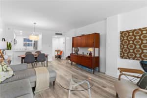 121 Royal Pk Dr APT 1E, Oakland Park, FL 33309, Sold 06/06/25