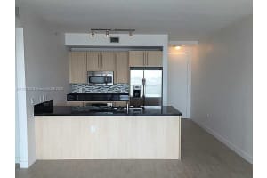 79 SW 12th St Apt 3511-S, Miami, FL 33130, Sold 06/05/25