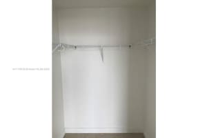 79 SW 12th St Apt 3511-S, Miami, FL 33130, Sold 06/05/25