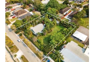 411 SW 1st St, Florida City, FL 33034, - MLS#A11775205