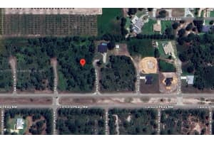 108 Interstate Ct Lake Placid, FL 33852 Sold 04/14/25