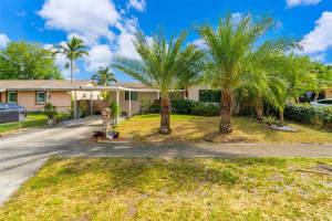 7470 Simms St, Hollywood, FL 33024, Sold 07/10/25