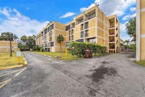 MLS# A11775326, Miami, Florida 33172