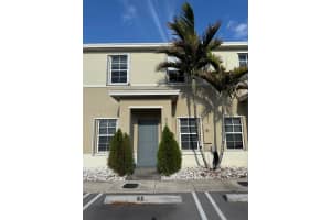 465 Ne 5th Pl 465, Florida City