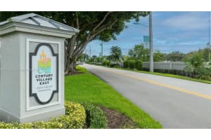 40 Harwood B 40, Deerfield Beach