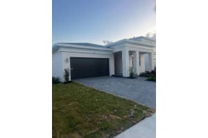 1933 Wandering Willow Way, Loxahatchee