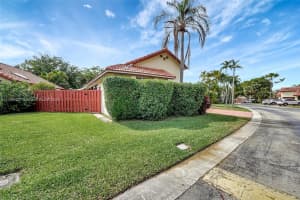 270 SW 113th Terrace, Pembroke Pines, FL 33025, Sold 05/09/25