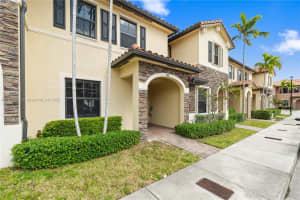 8881 W 35th Ln #8881, Hialeah, FL 33018, - MLS#A11775451