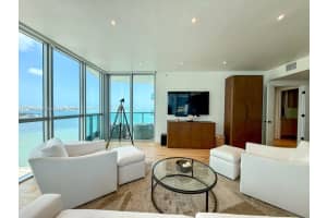 1331 Brickell Bay Dr APT 1102, Miami, FL 33131, Sold 06/02/25