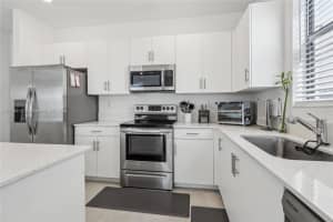 12972 SW 229th St, Miami, FL 33170, Sold 06/05/25