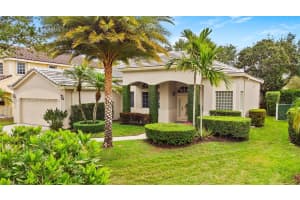 821 Crestview Cir, Weston, FL 33327, Sold 06/30/25