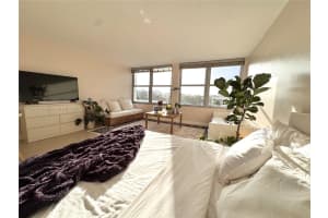 2899 Collins Ave APT 550, Miami Beach, FL 33140, Sold 06/19/25