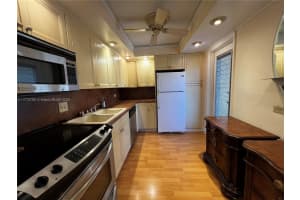 447 NE 195th St APT 309, Miami, FL 33179, - MLS#A11775705