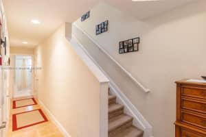 611 Sw 1st Ter 611, Pompano Beach