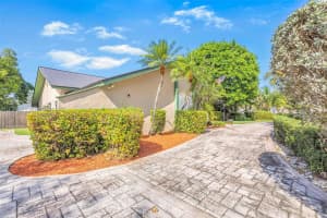 7721 SW 181st Terrace, Palmetto Bay, FL 33157, Sold 07/30/25