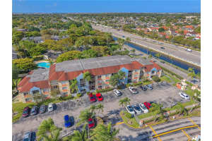 18810 NW 57th Ave APT 104, Hialeah, FL 33015, - MLS#A11775891