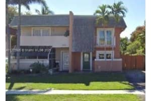 8012 Sw 5th St 8012, North Lauderdale
