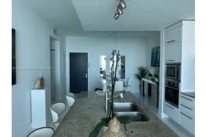 900 Biscayne Bay, 900 Biscayne Blvd, Miami, FL 33132, Sold 08/19/25