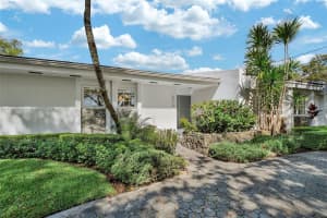 5210 Alhambra Cir, Coral Gables, FL 33146, Sold 07/16/25