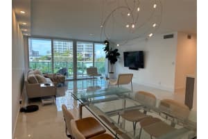 100 Bayview Dr 515, Sunny Isles Beach