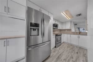 12302 Nw 11th St 1402 Miami, FL 33182 - MLS#A11776129