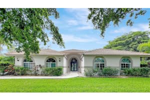 20506 SW 54th Pl, Fort Lauderdale, FL 33332, Sold 05/29/25