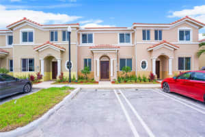 2445 SE 10th St #0, Homestead, FL 33035, - MLS#A11776183