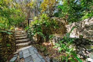 376 NE 85th St, El Portal, FL 33138, Sold 08/19/25