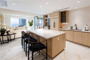 1425 Brickell Ave APT 47A, Miami, FL 33131, Sold 08/11/25