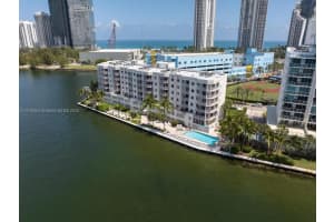 MLS# A11776203, Sunny Isles Beach, Florida 33160