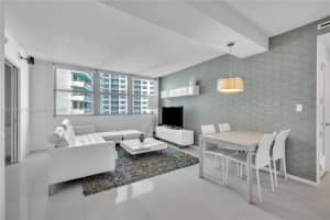 5055 Collins Ave APT 7A, Miami Beach, FL 33140, - MLS#A11776251