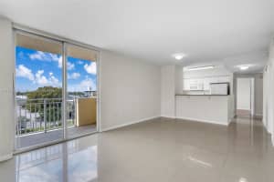 215 SW 42nd Ave APT 402, Coral Gables, FL 33134, - MLS#A11776255