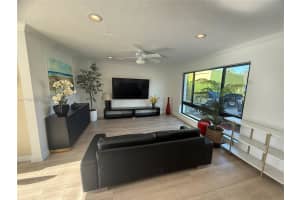 5001 NE 23rd Ave, Lighthouse Point, FL 33064, - MLS#A11776272