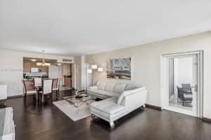10275 Collins Ave APT 529, Bal Harbour, FL 33154, - MLS#A11776334