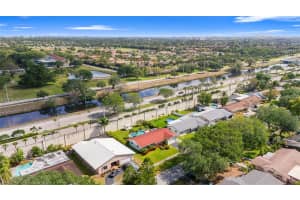 8963 SW 49th St, Cooper City, FL 33328, Sold 04/30/25
