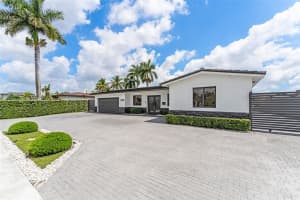 17921 NW 85th Ave, Hialeah, FL 33015, Sold 05/06/25