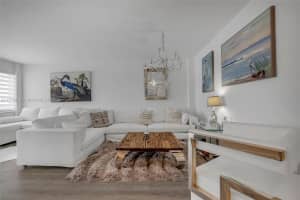 1030 9th St APT 305, Miami Beach, FL 33139, Sold 08/19/25