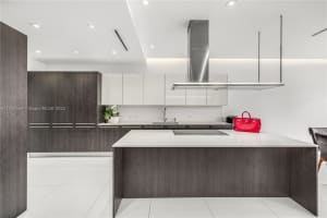 3106 NE 210th Terrace, Aventura, FL 33180, Sold 09/05/25