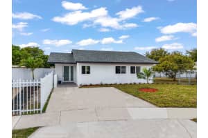 20860 NW 28th Ave, Miami Gardens, FL 33056, - MLS#A11776591