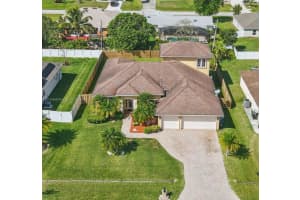 1425 Sw Oriole Ln, Port Saint Lucie