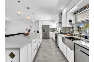 20701 NE 19th Ct, Miami, FL 33179, Sold 07/29/25